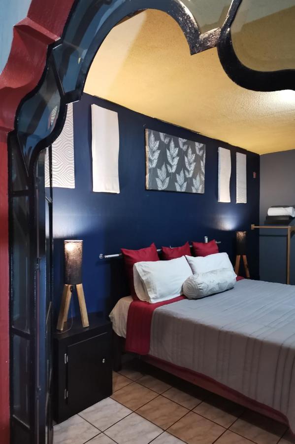Hotel Boutique Charlotte Arandas Exterior photo